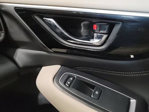 Used 2020 Subaru Outback Limited AWD/4WD image 24
