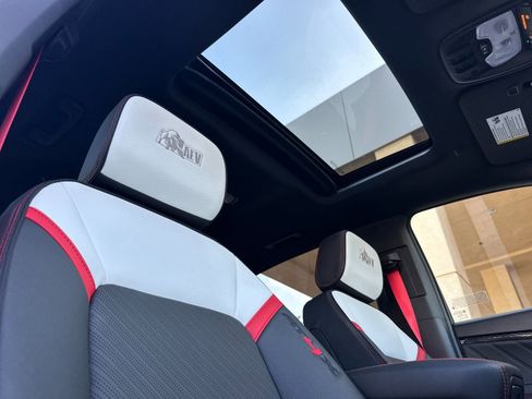 New 2026 GMC Canyon AT4X w/ AT4X AEV Edition image 16