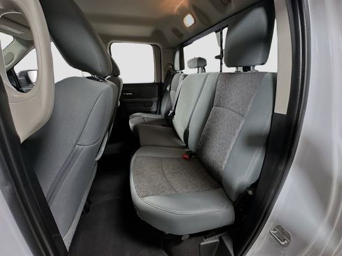 Used 2019 RAM 1500 Classic Warlock image 25