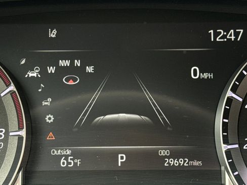 Certified 2023 Toyota Highlander XSE image 27