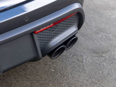 Certified 2022 Porsche Macan S AWD/4WD image 20