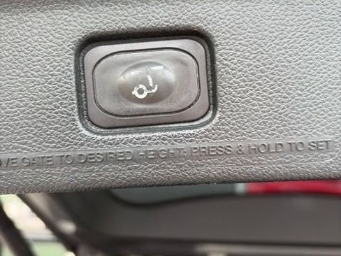 Used 2019 Ford Explorer Platinum AWD/4WD image 28