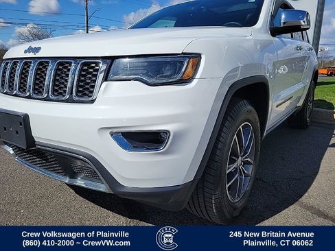 Used 2017 Jeep Grand Cherokee Limited w/ Luxury Group II AWD/4WD image 28