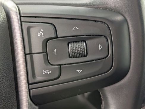 Used 2024 GMC Sierra 1500 SLT image 17