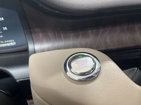 Certified 2023 Lincoln Aviator Reserve w/ Elements Package Plus image 31