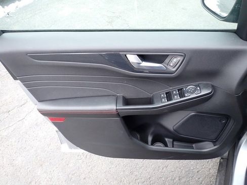 Certified 2024 Ford Escape ST-Line image 20