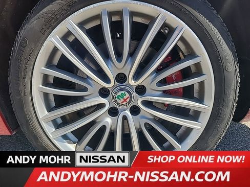Used 2020 Alfa Romeo Giulia Ti image 10