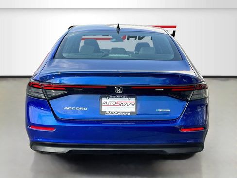 Used 2025 Honda Accord Sport image 6