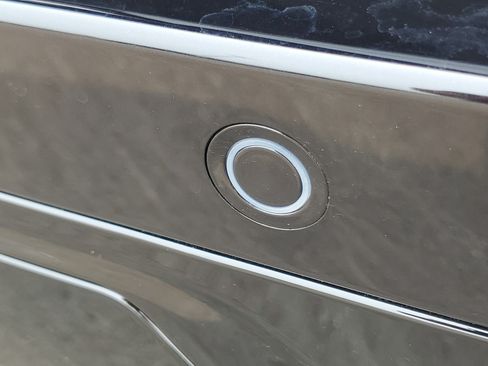 New 2027 Lincoln Navigator Reserve w/ Jet Appearance Package AWD/4WD image 6