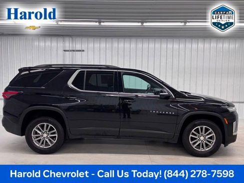 Used 2023 Chevrolet Traverse LT w/ LPO, Floor Liner Package AWD/4WD image 6