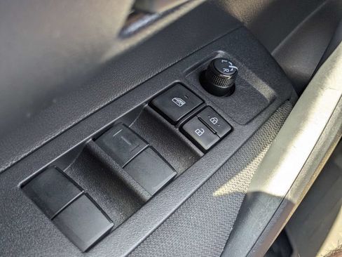 Used 2025 Toyota Corolla LE FWD image 23