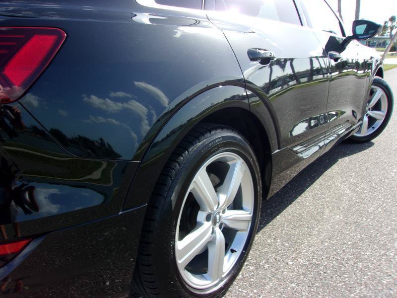 Used 2019 Audi e-tron Premium Plus AWD/4WD image 11