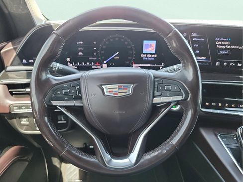 Used 2022 Cadillac Escalade ESV Premium Luxury Platinum image 19