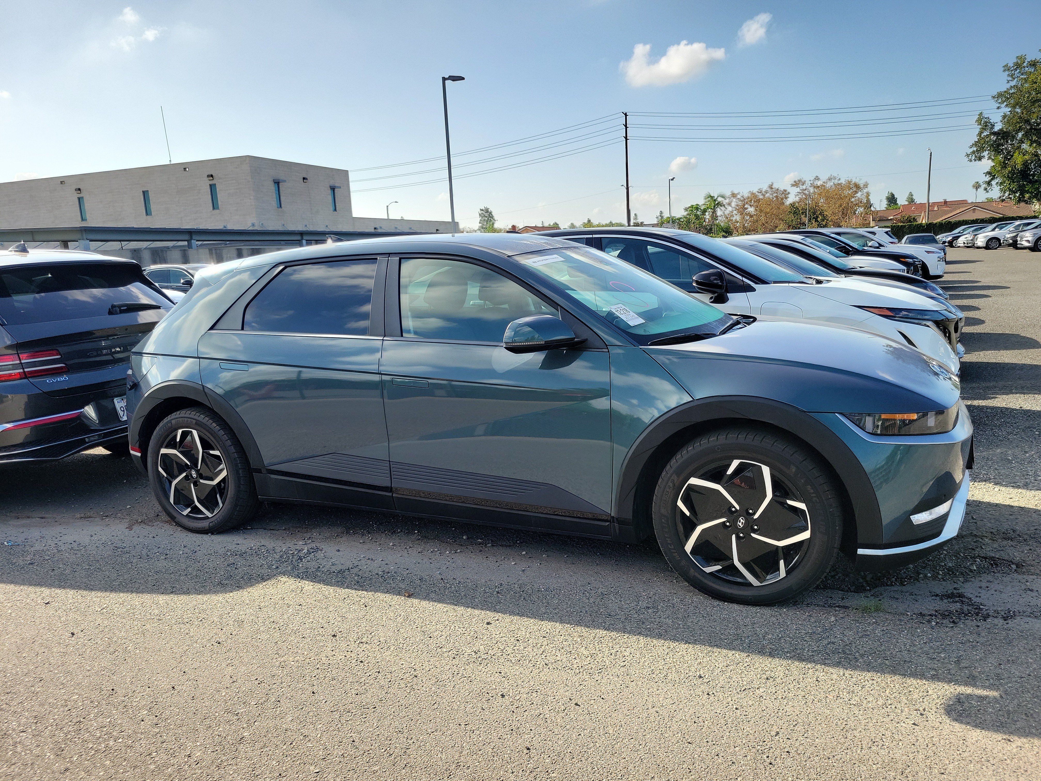 Used 2024 Hyundai Ioniq 5 SEL RWD image 4