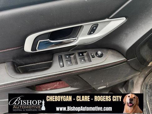 Used 2012 GMC Terrain SLE image 19
