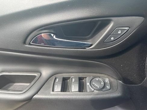 Used 2020 Chevrolet Equinox LT AWD/4WD image 7