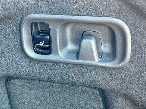 Certified 2023 Mercedes-Benz C 300 4MATIC Sedan image 37