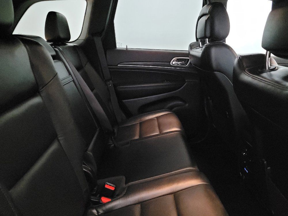 Used 2021 Jeep Grand Cherokee Limited AWD/4WD image 19