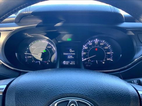 Used 2016 Toyota Avalon Limited image 26