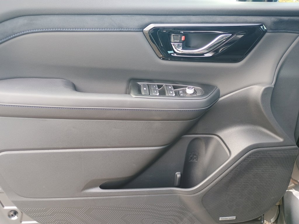 New 2026 Subaru Forester Touring AWD/4WD image 11
