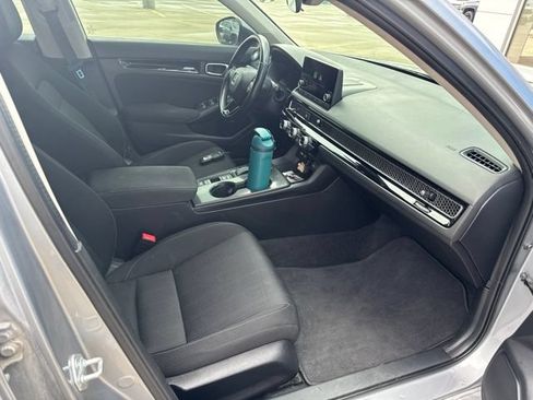 Used 2022 Honda Civic EX image 6