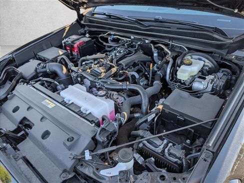 Certified 2025 Toyota Tacoma SR5 AWD/4WD image 27