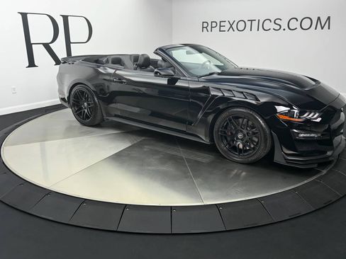 Used 2019 Ford Mustang GT Premium w/ GT Performance Package RWD image 16