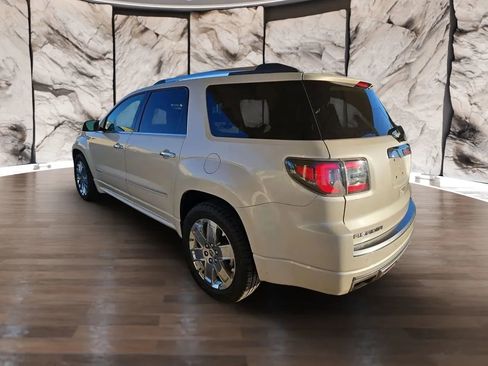 Used 2014 GMC Acadia Denali image 4