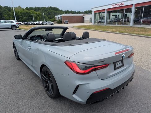Used 2023 BMW 440i xDrive Convertible w/ Premium Package AWD/4WD image 3