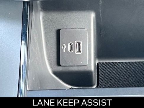 New 2025 Ford F150 Lightning Flash AWD/4WD image 25