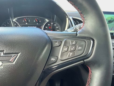 Used 2024 Chevrolet Equinox RS w/ RS Leather Package image 31