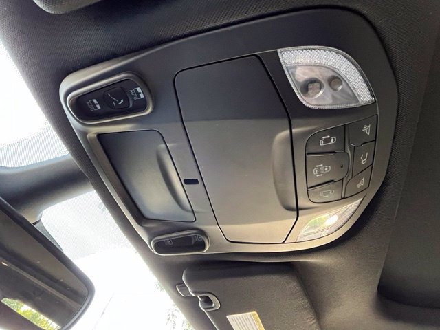 Used 2023 Chrysler Pacifica Limited w/ S Appearance Package AWD/4WD image 44