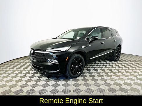 Used 2024 Buick Enclave Essence w/ Sport Touring Edition FWD image 5