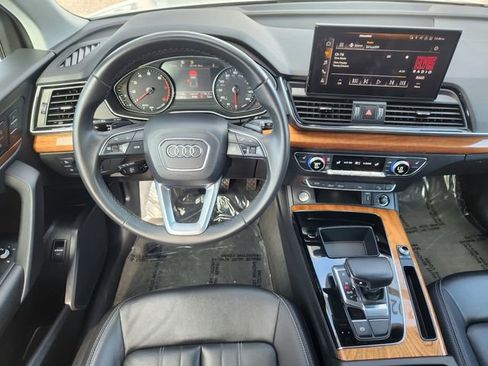 Used 2023 Audi Q5 2.0T Premium w/ Convenience Package image 23