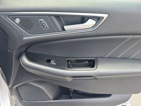 Used 2019 Ford Edge ST w/ Equipment Group 401A AWD/4WD image 14