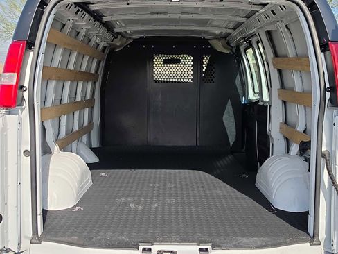 Used 2024 Chevrolet Express 2500 w/ Driver Convenience Package image 22