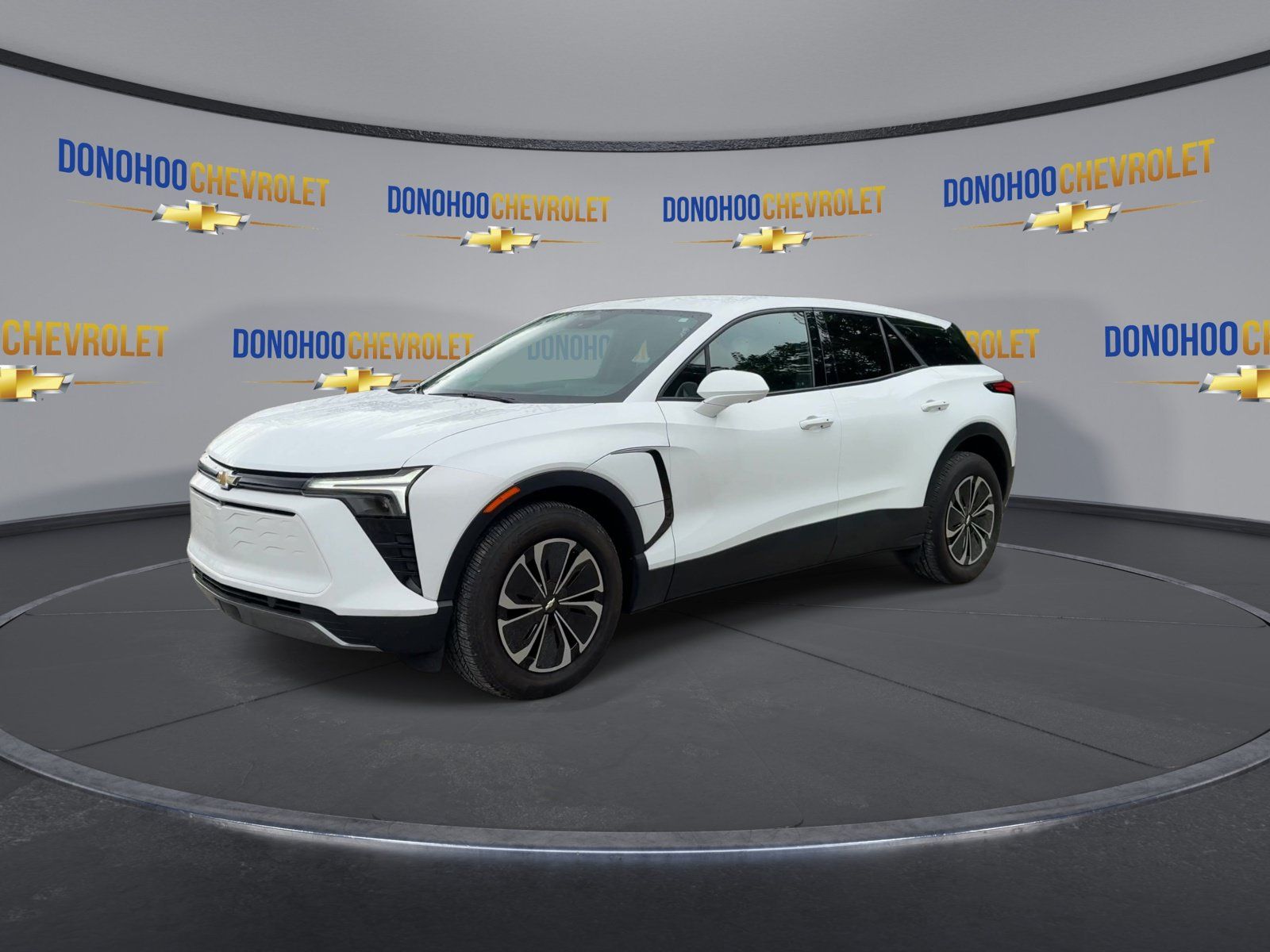 Used 2025 Chevrolet Blazer EV LT FWD image 7