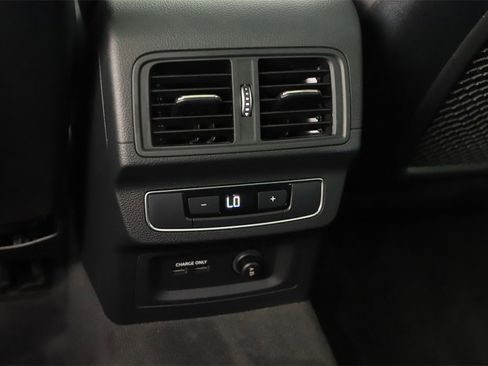 Certified 2023 Audi Q5 2.0T Premium w/ Convenience Package image 22
