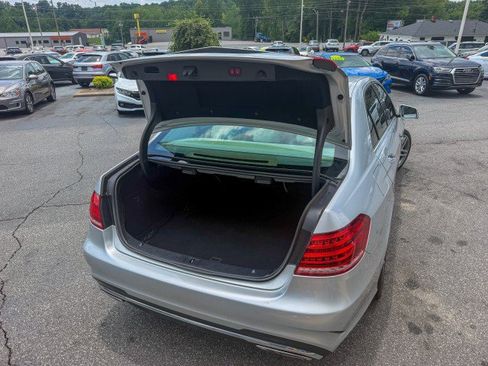 Used 2016 Mercedes-Benz E 350 Sedan image 16