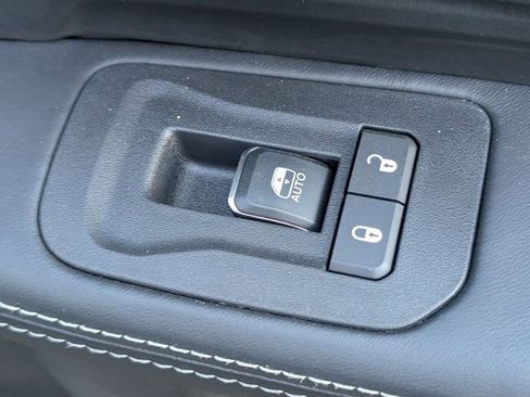 New 2026 RAM 2500 Limited AWD/4WD image 34