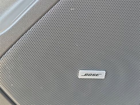 Certified 2023 Cadillac XT6 Premium Luxury image 24