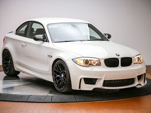 Used 2011 BMW 1 Series M RWD image 7