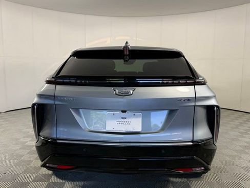 Certified 2024 Cadillac Lyriq Luxury RWD image 7