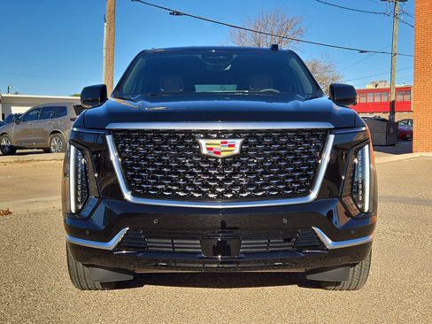 New 2026 Cadillac Escalade Luxury w/ Touring Package image 10