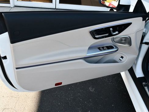 Used 2024 Mercedes-Benz CLE 300 4MATIC Cabriolet w/ Driver Assistance Package image 46