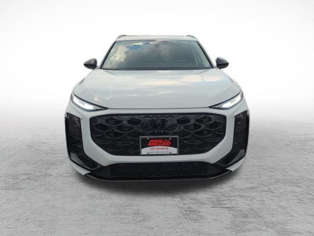 Used 2026 Audi Q3 quattro 2.0T AWD/4WD image 2