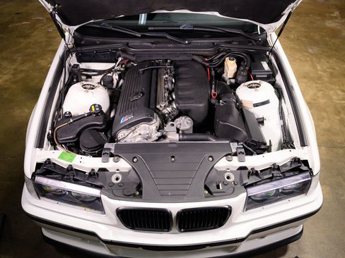 Used 1998 BMW M3 Sedan image 19