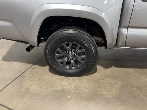 Used 2023 Toyota Tacoma SR5 w/ Technology Package AWD/4WD image 39