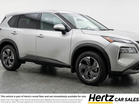 Used 2025 Nissan Rogue SV FWD image 1