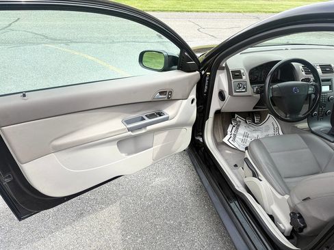Used 2009 Volvo C30 image 5
